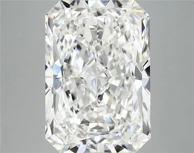 10.06ct Radiant Lab Grown Diamond (Colour F, Clarity VVS2, IGI Certified)