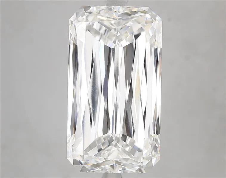 10.35ct Radiant Lab Grown Diamond (Colour F, Clarity VS1, IGI Certified)
