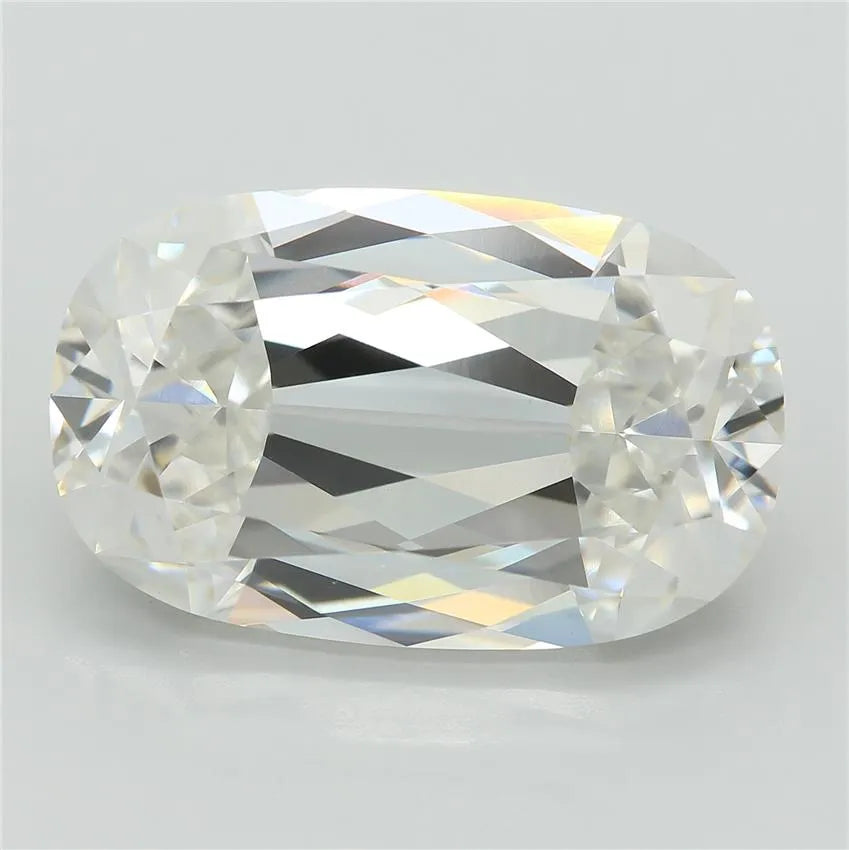 10.76ct Radiant Lab Grown Diamond (Colour F, Clarity VVS2, IGI Certified)