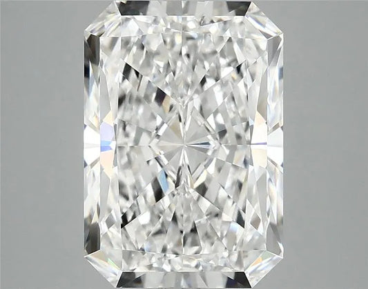 4.09ct Radiant Lab Grown Diamond (Colour E, Clarity VVS1, IGI Certified)
