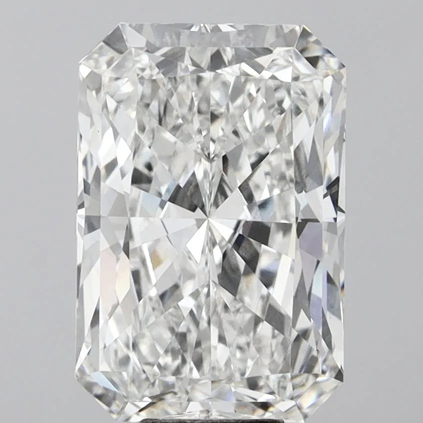 11.07ct Radiant Lab Grown Diamond (Colour F, Clarity VVS2, IGI Certified)