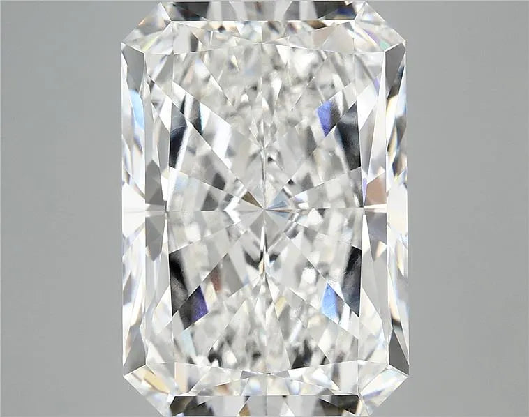 11.43ct Radiant Lab Grown Diamond (Colour F, Clarity VVS2, IGI Certified)