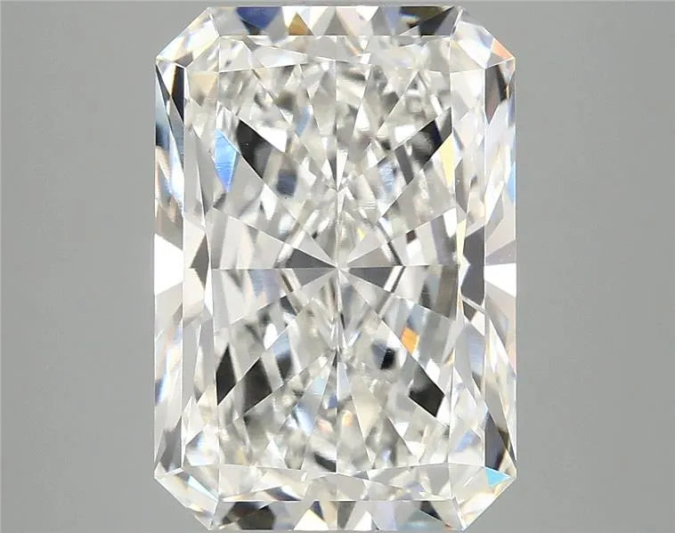 5.00ct Radiant Lab Grown Diamond (Colour G, Clarity VVS2, IGI Certified)