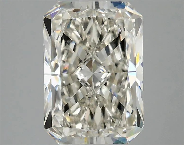 3.02ct Radiant Lab Grown Diamond (Colour H, Clarity VS1, IGI Certified)