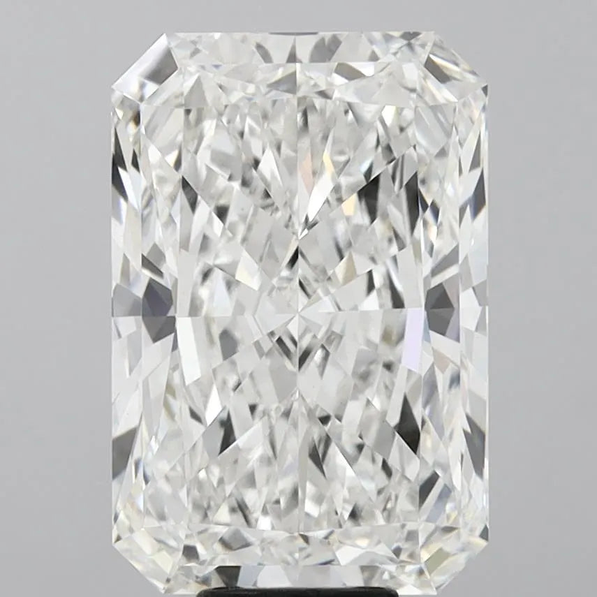 12.04ct Radiant Lab Grown Diamond (Colour F, Clarity VVS2, IGI Certified)