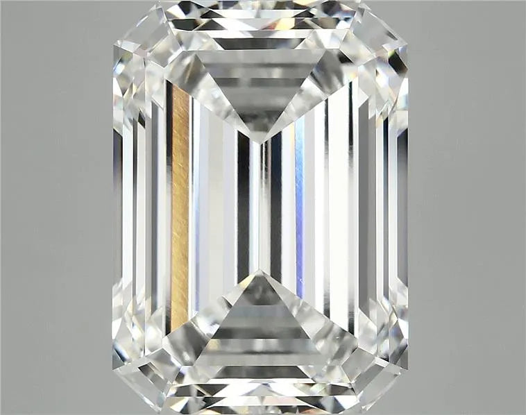 12.61ct Emerald Lab Grown Diamond (Colour E, Clarity VS1, IGI Certified)