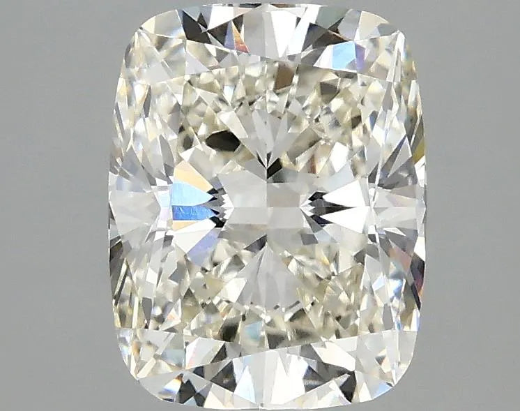 2.10ct Cushion brilliant Lab Grown Diamond (Colour I, Clarity VVS2, IGI Certified)