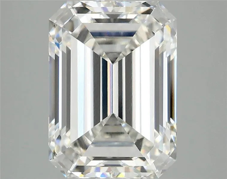 4.03ct Emerald Lab Grown Diamond (Colour F, Clarity VVS2, IGI Certified)