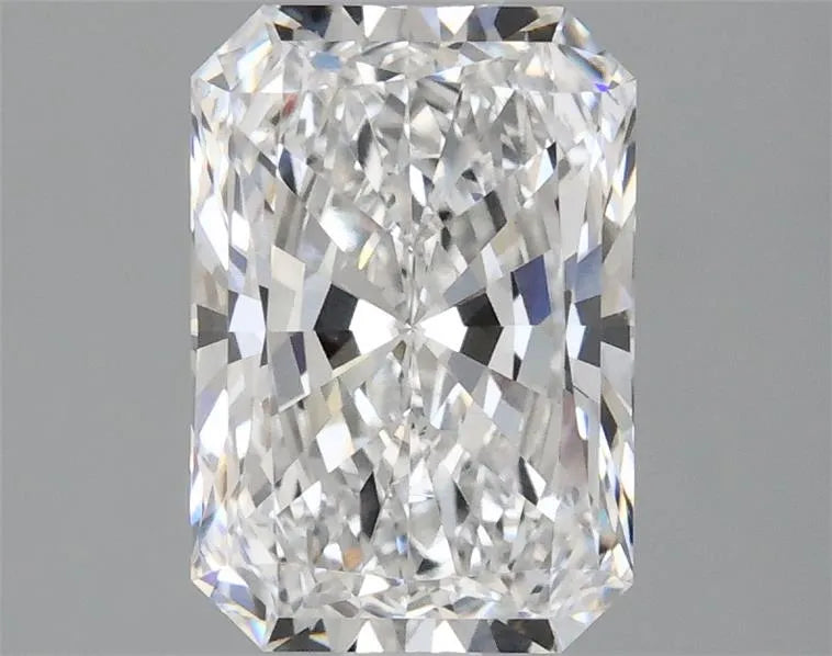 1.98ct Radiant Lab Grown Diamond (Colour E, Clarity VVS2, IGI Certified)