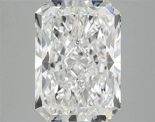 4.10ct Radiant Lab Grown Diamond (Colour E, Clarity VVS2, IGI Certified)