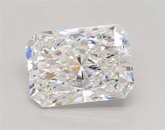 4.06ct Radiant Lab Grown Diamond (Colour D, Clarity VVS2, IGI Certified)