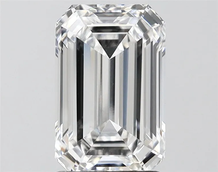 2.17ct Emerald Lab Grown Diamond (Colour D, Clarity VVS2, IGI Certified)