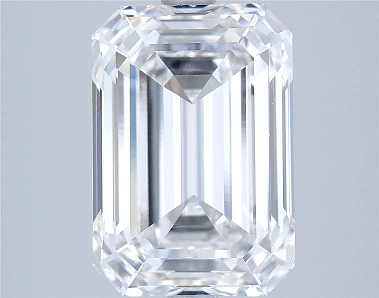 5.12ct Emerald Lab Grown Diamond (Colour D, Clarity VVS2, IGI Certified)