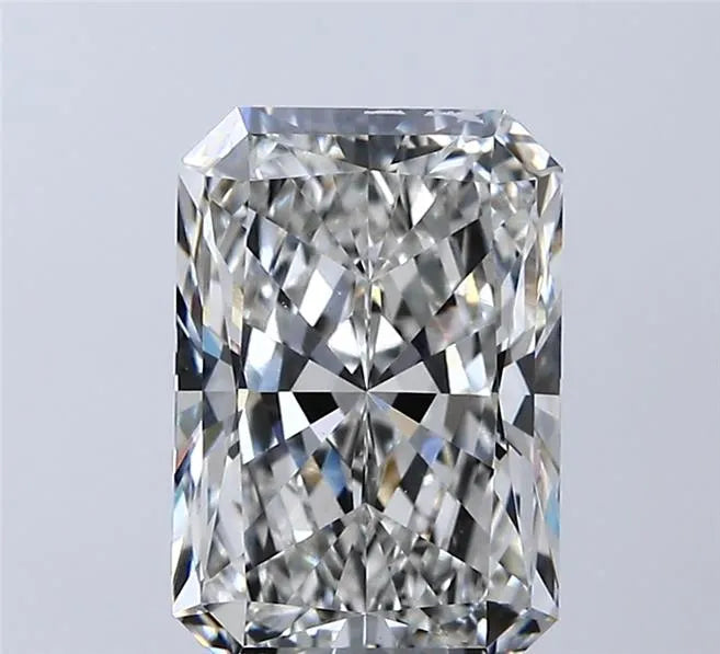 3.01ct Radiant Lab Grown Diamond (Colour F, Clarity VVS2, IGI Certified)