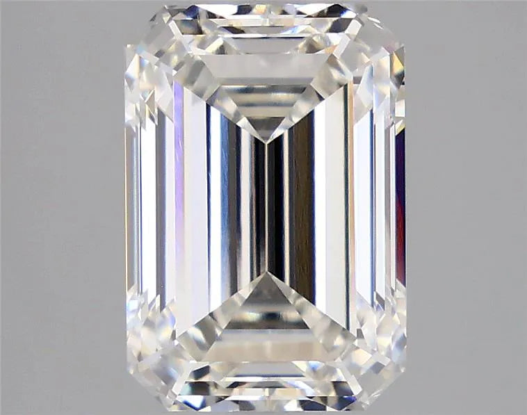 2.72ct Emerald Lab Grown Diamond (Colour G, Clarity VVS2, IGI Certified)