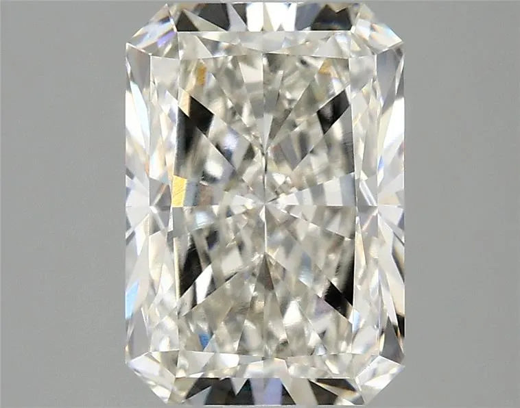 3.04ct Radiant Lab Grown Diamond (Colour H, Clarity VS1, IGI Certified)