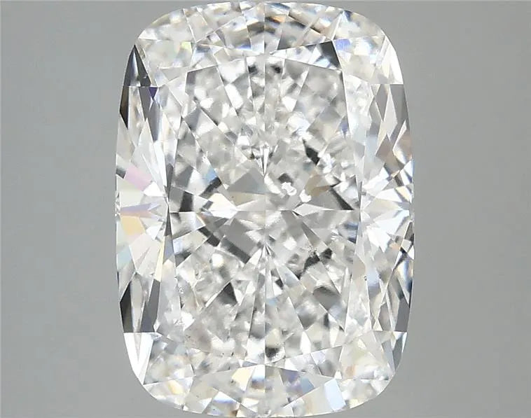 4.00ct Cushion modified Lab Grown Diamond (Colour E, Clarity SI1, IGI Certified)