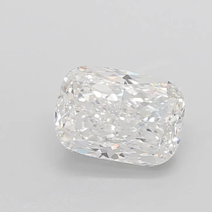 2.91ct Cushion modified Lab Grown Diamond (Colour E, Clarity VVS2, IGI Certified)