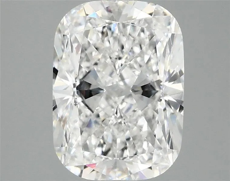 3.01ct Cushion modified Lab Grown Diamond (Colour D, Clarity VVS2, IGI Certified)