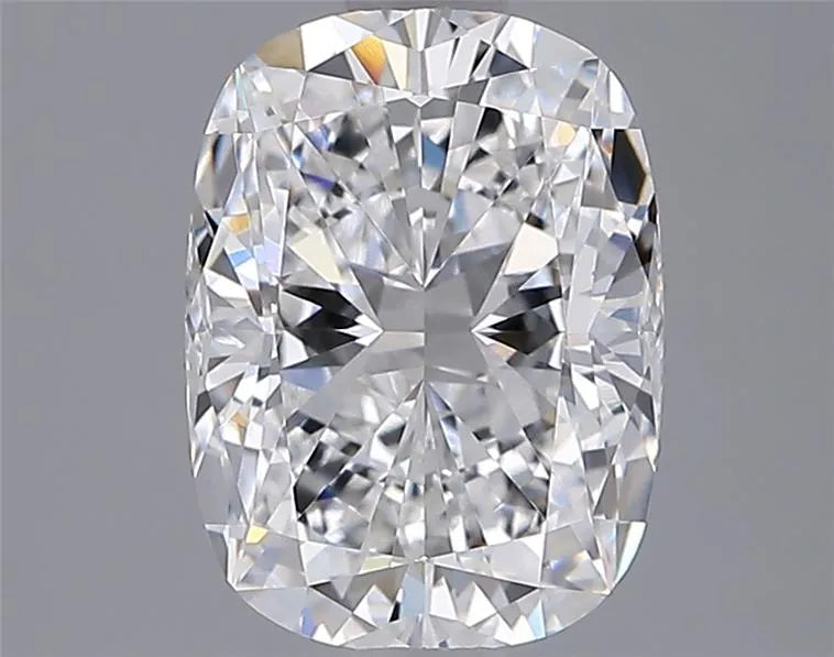 2.57ct Cushion modified Lab Grown Diamond (Colour E, Clarity VVS2, IGI Certified)
