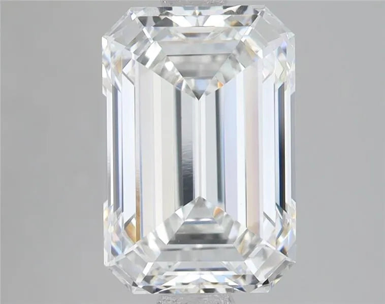 3.79ct Emerald Lab Grown Diamond (Colour F, Clarity VVS2, IGI Certified)