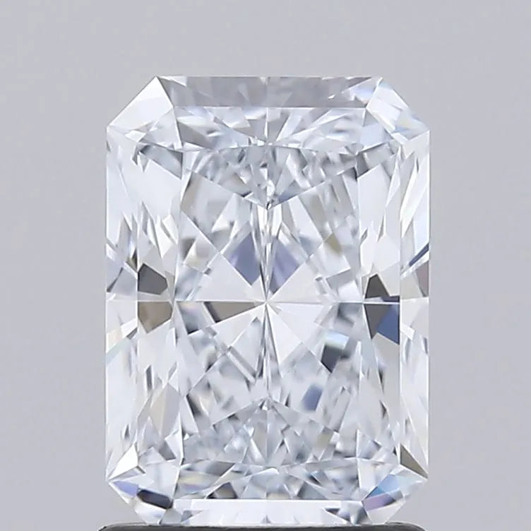 1.50ct Radiant Lab Grown Diamond (Colour F, Clarity VVS1, IGI Certified)