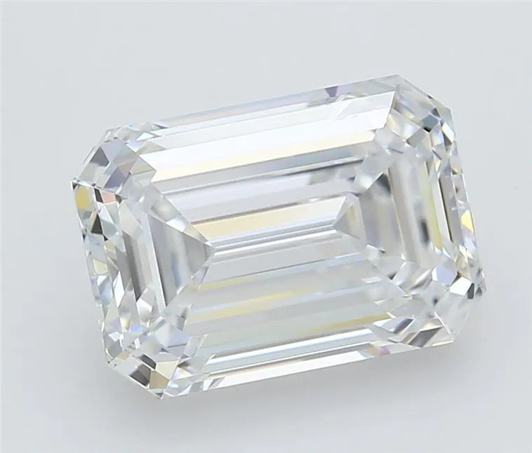 5.07ct Emerald Lab Grown Diamond (Colour D, Clarity VVS1, IGI Certified)