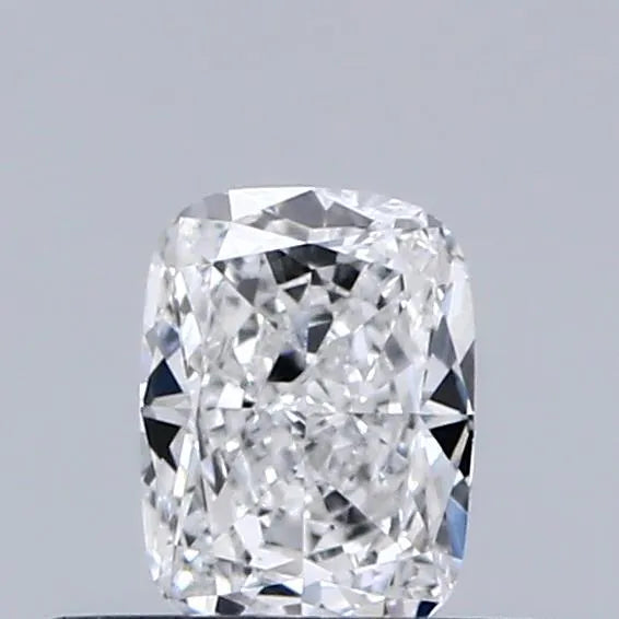 0.33ct Cushion brilliant Lab Grown Diamond (Colour E, Clarity VS1, IGI Certified)
