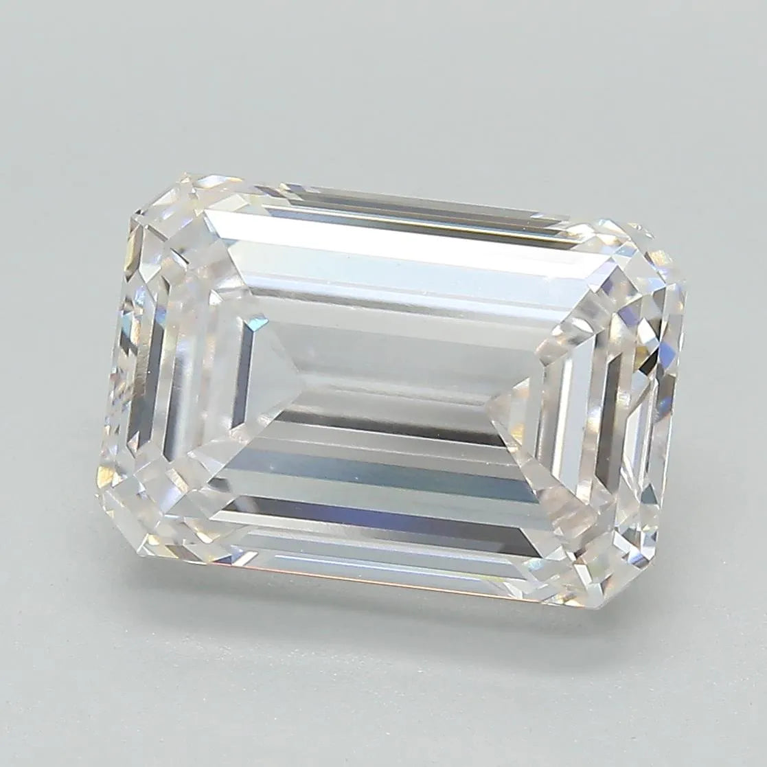 5.06ct Emerald Lab Grown Diamond (Colour G, Clarity VVS2, IGI Certified)