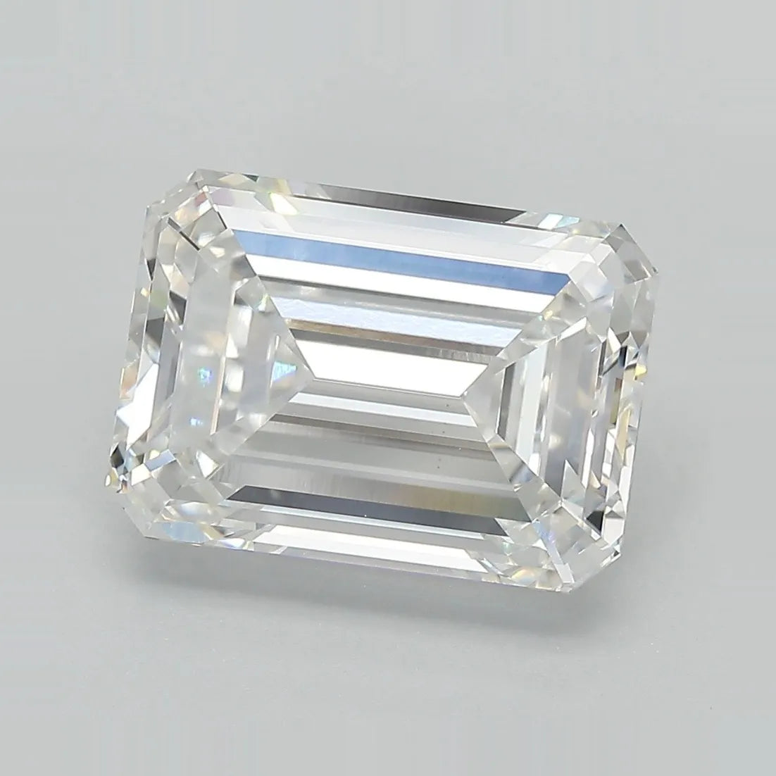 6.15ct Emerald Lab Grown Diamond (Colour G, Clarity VVS2, IGI Certified)