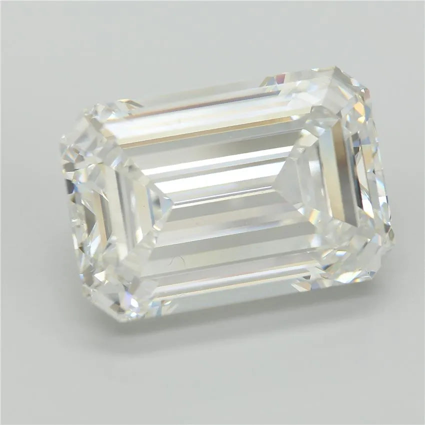 19.53ct Emerald Lab Grown Diamond (Colour G, Clarity VS1, IGI Certified)