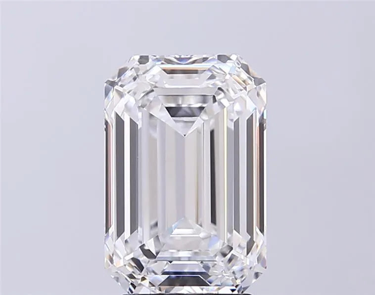 4.01ct Emerald Lab Grown Diamond (Colour D, Clarity VVS2, IGI Certified)