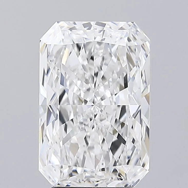 3.51ct Radiant Lab Grown Diamond (Colour E, Clarity IF, IGI Certified)
