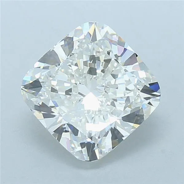 4.01ct Cushion modified Lab Grown Diamond (Colour F, Clarity VVS2, IGI Certified)