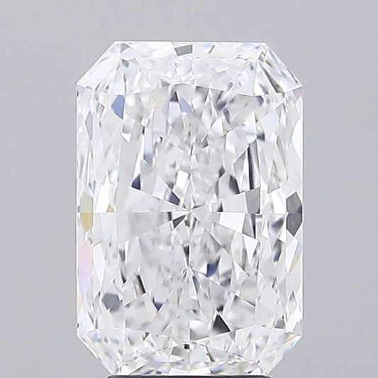 3.71ct Radiant Lab Grown Diamond (Colour E, Clarity VVS1, IGI Certified)
