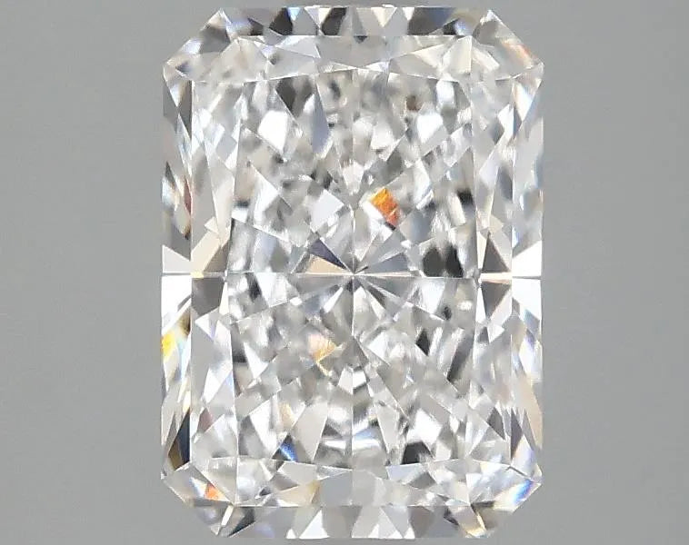 1.98ct Radiant Lab Grown Diamond (Colour E, Clarity VVS2, IGI Certified)