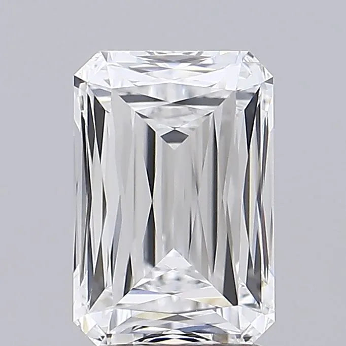 2.85ct Radiant Lab Grown Diamond (Colour E, Clarity VVS2, IGI Certified)