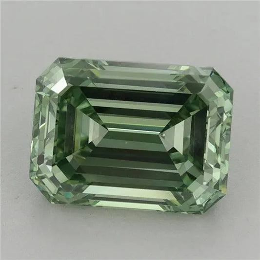 4.06ct Emerald Lab Grown Diamond (Colour Fancy Vivid Green, Clarity VS1, IGI Certified)