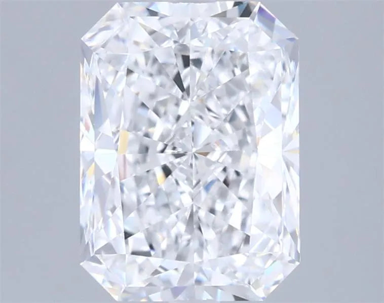 2.00ct Radiant Lab Grown Diamond (Colour D, Clarity IF, IGI Certified)