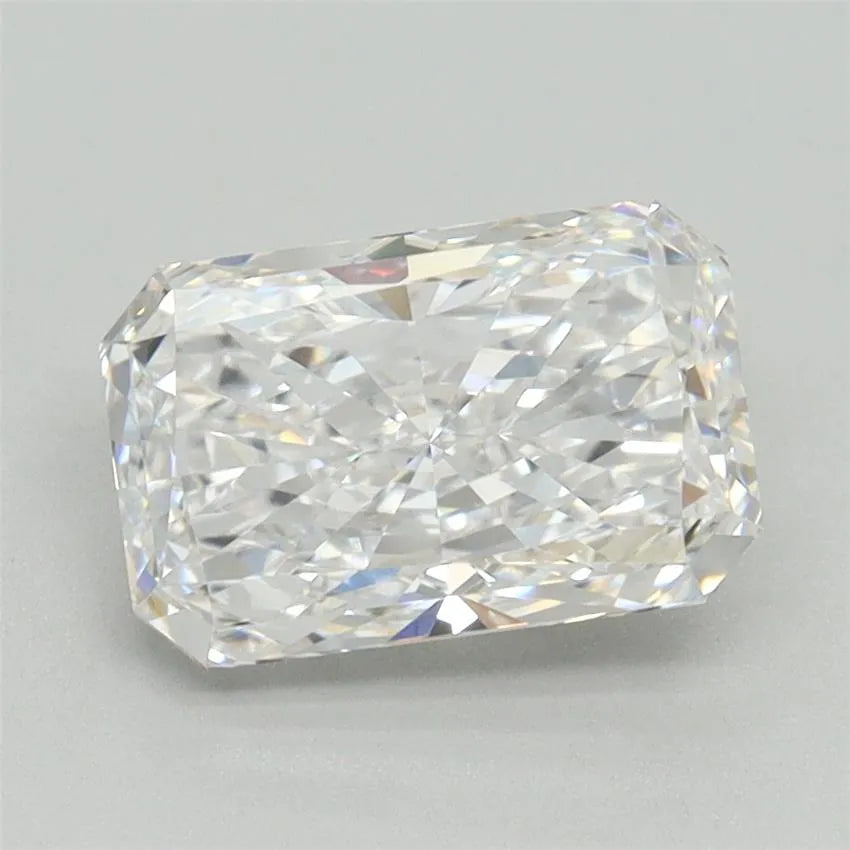2.00ct Radiant Lab Grown Diamond (Colour D, Clarity VS1, IGI Certified)