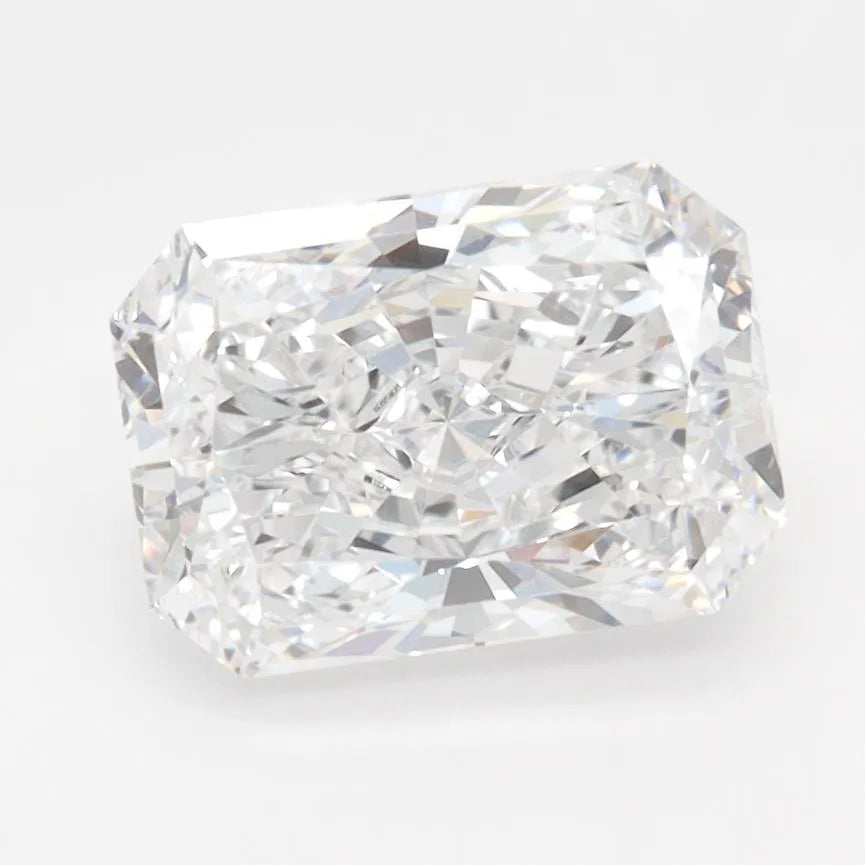 2.00ct Radiant Lab Grown Diamond (Colour D, Clarity VVS1, IGI Certified)