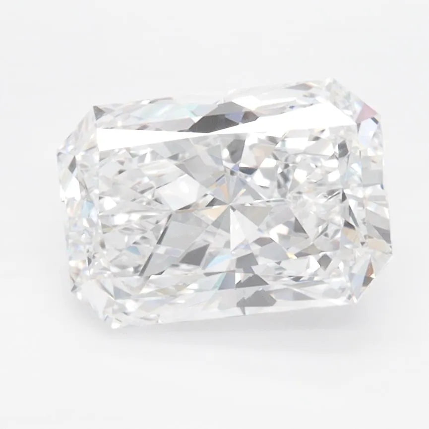 2.00ct Radiant Lab Grown Diamond (Colour D, Clarity VVS1, IGI Certified)