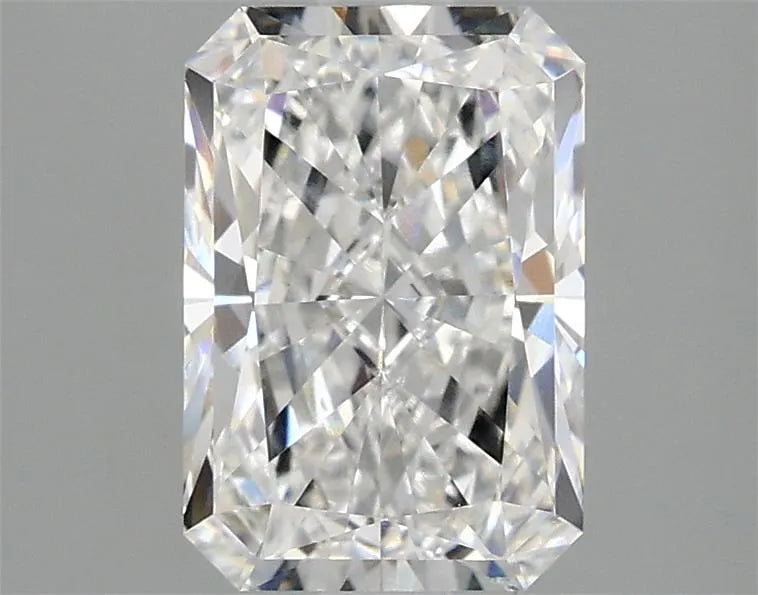 2.00ct Radiant Lab Grown Diamond (Colour E, Clarity VS1, IGI Certified)