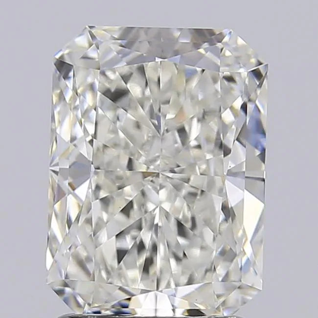 2.00ct Radiant Lab Grown Diamond (Colour G, Clarity VS1, IGI Certified)