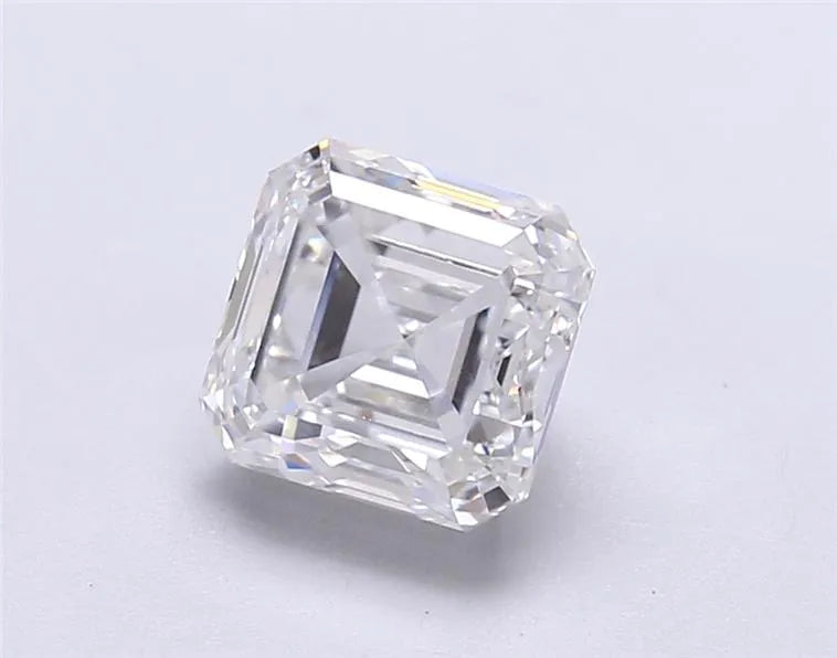 2.00ct Square emerald Lab Grown Diamond (Colour E, Clarity VVS2, IGI Certified)
