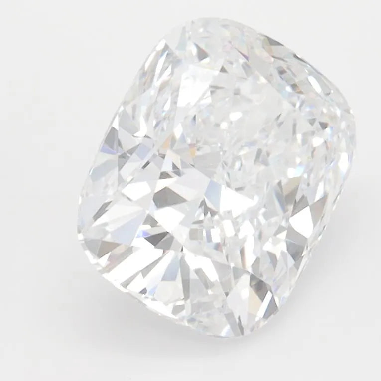 2.01ct Cushion brilliant Lab Grown Diamond (Colour D, Clarity VVS2, IGI Certified)