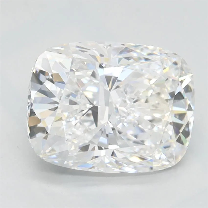 2.01ct Cushion modified Lab Grown Diamond (Colour D, Clarity VVS1, IGI Certified)