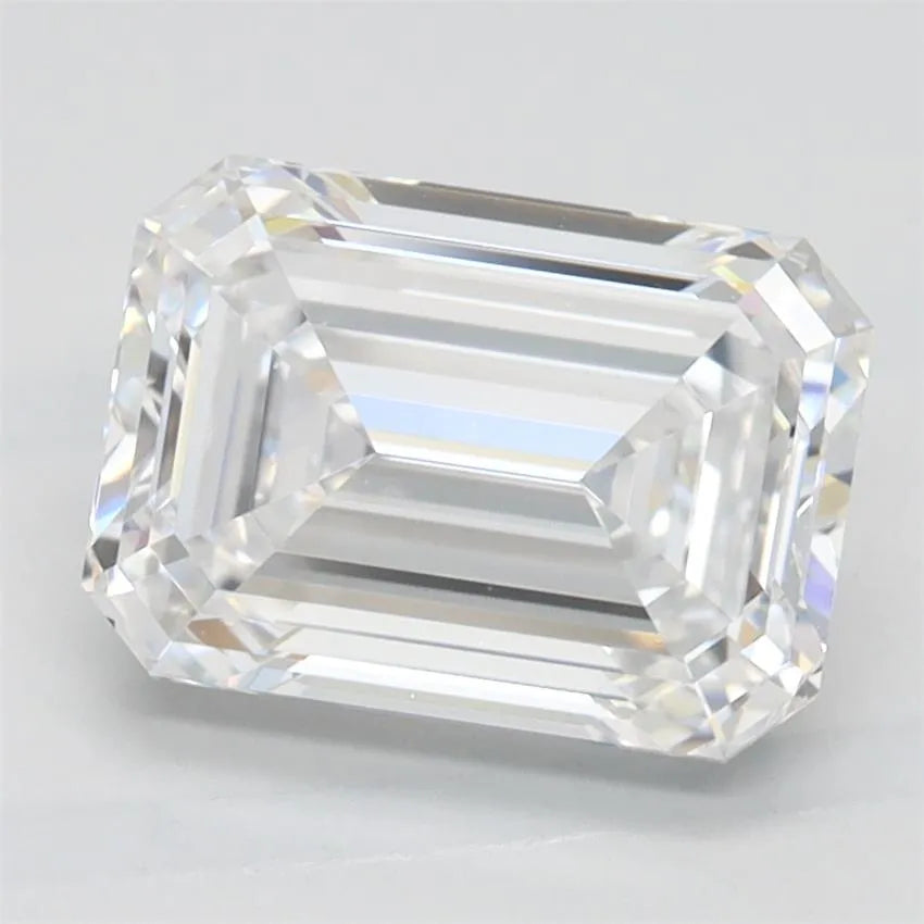 2.01ct Emerald Lab Grown Diamond (Colour D, Clarity VVS1, IGI Certified)