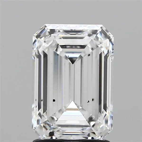 2.01ct Emerald Lab Grown Diamond (Colour E, Clarity SI1, IGI Certified)