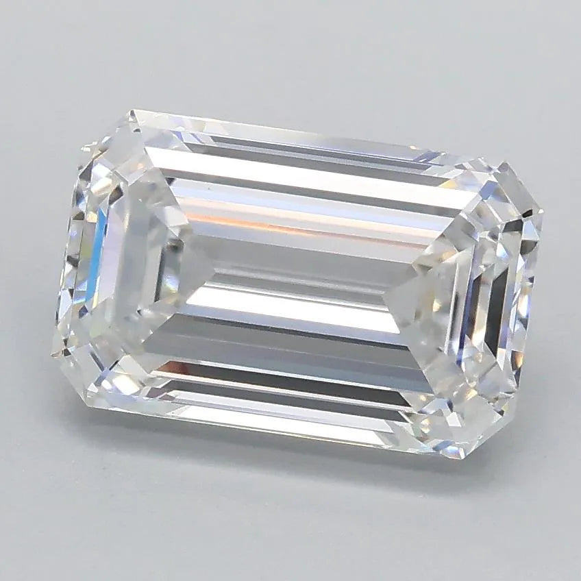 2.01ct Emerald Lab Grown Diamond (Colour E, Clarity VVS2, IGI Certified)